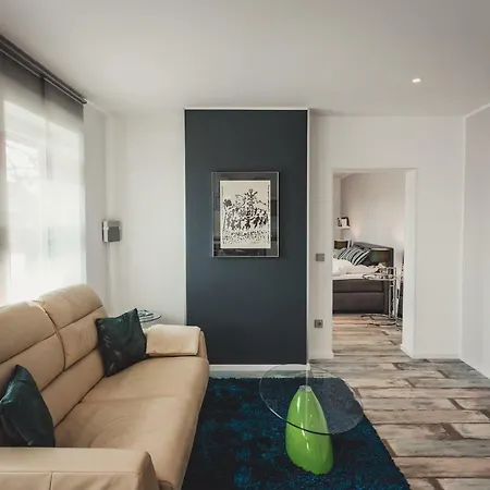 O-apartment أوبرنبورغ آم ماين